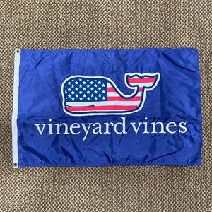 Vineyard Vines USA Whale Flag